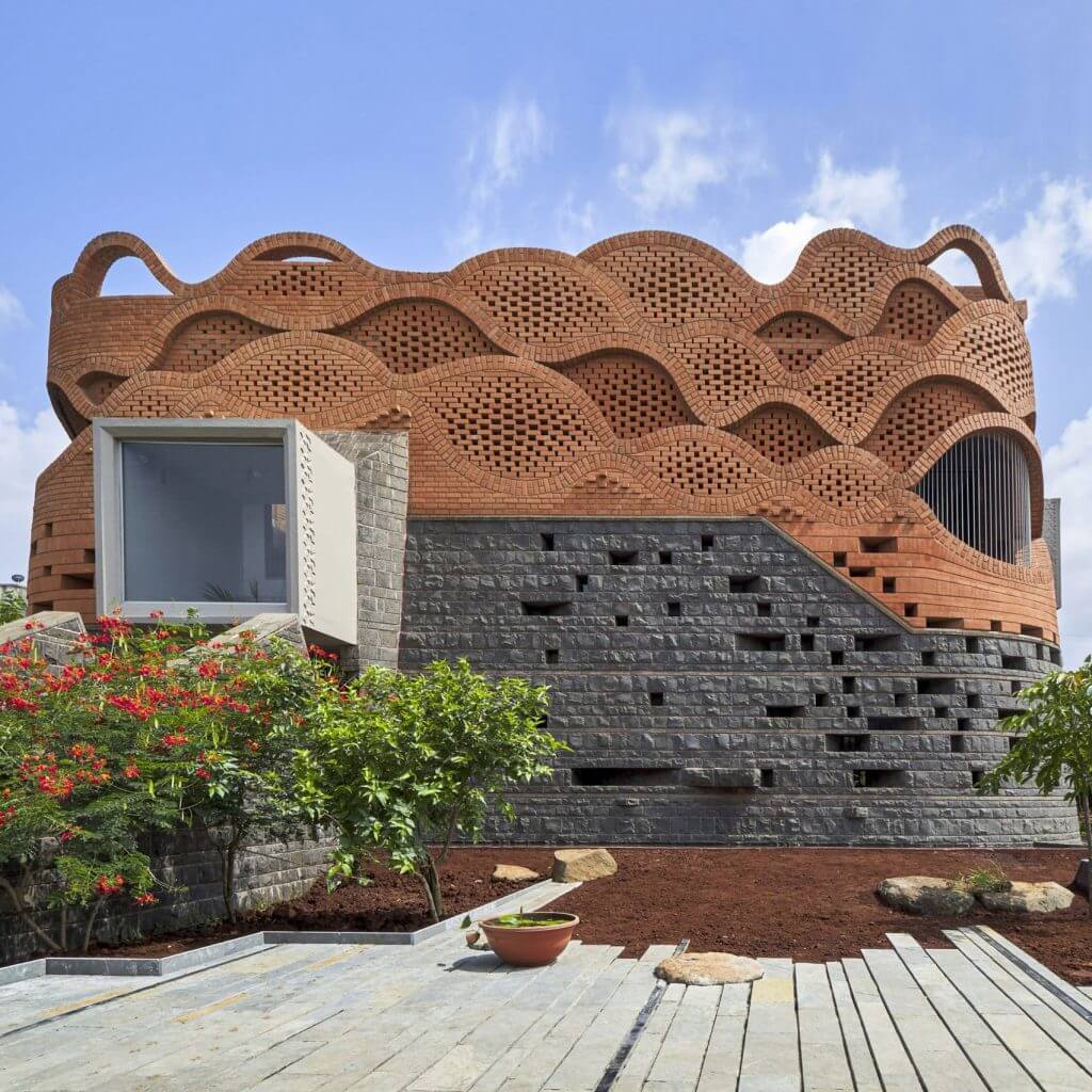 نمای آجرنما